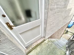 Photo 28- click for photo gallery